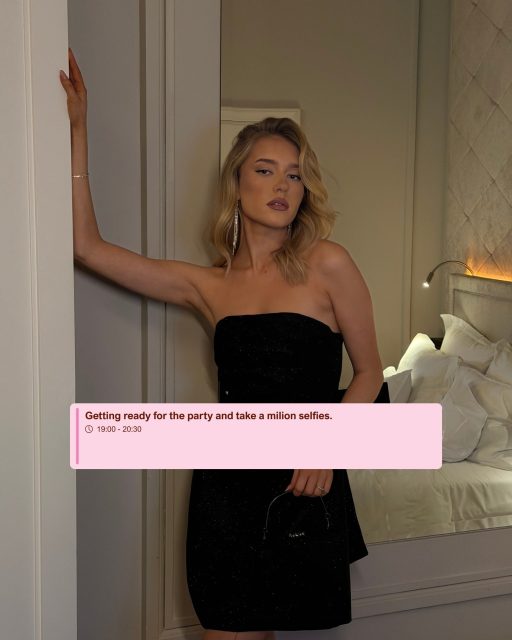 Party loading… ✨ one more selfie.
Sukienka Salindria: 356337