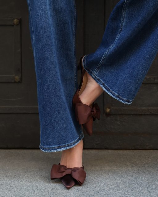 First heels moment…
Zapomniałaś, jak działają szpilki?🤎
Wystarczy je założyć raz. 👠Szpilki Gihaen: 403844