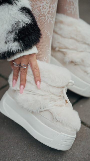 Faux fur + street vibe = winter uniform. ❄️
sztuczne futerko Otirona: 399951