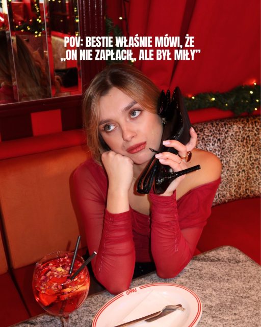 Historie bywają różne.
Stylizacje? Zawsze trafione 💄
Bestie już na linii 📞
Date Night EditBluzka Atevite: 400143