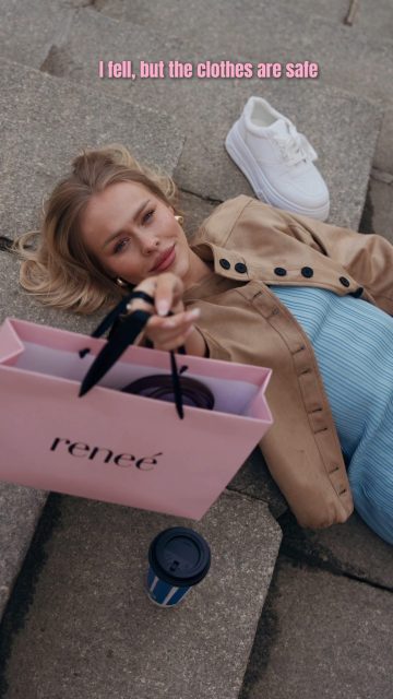 I fell…
but at least the outfit is worth it. 🛍️✨Shop at renee.pl