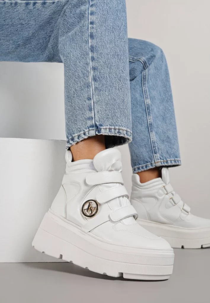 Botki białe w stylu sneakersów z zapięciem na rzepy na wysokiej podeszwie