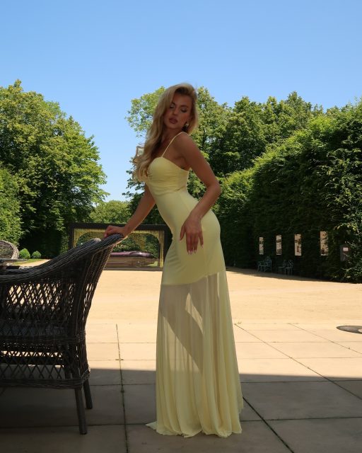 pov: obsessed with butter yellow 💛sukienka Savorielle 390467