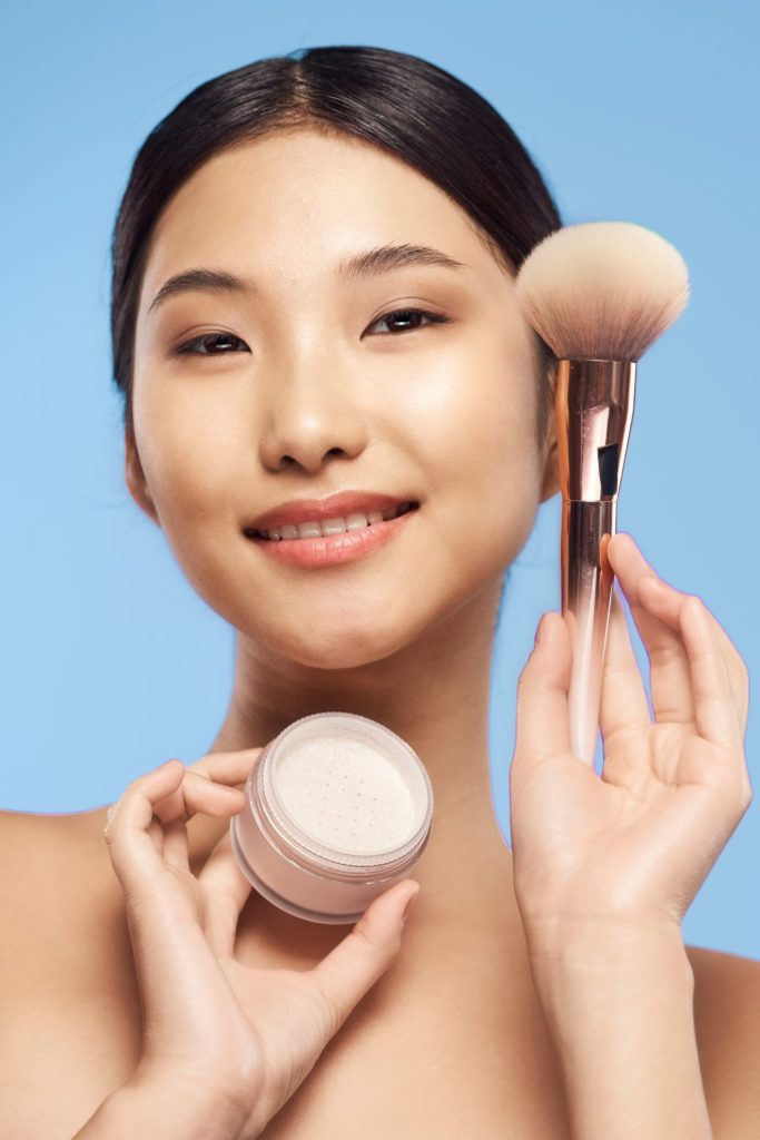 pędzle do makijażu - jaki pędzel do pudru