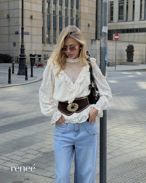 Myślałaś, że transparentna bluzka to tylko wieczór?
Nie tym razem. 👀✨Bluzka Aliafera: 402327