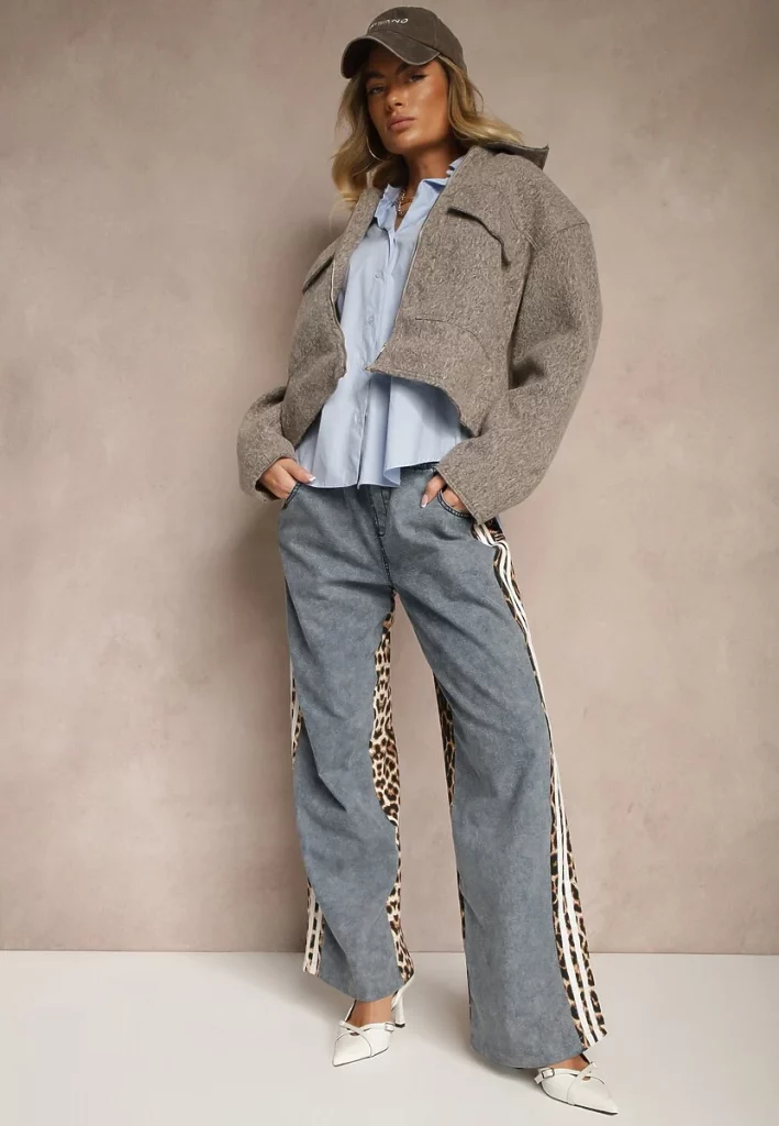 Brązowa pudełkowa kurtka z kieszeniami – casualowy look na wiosnę